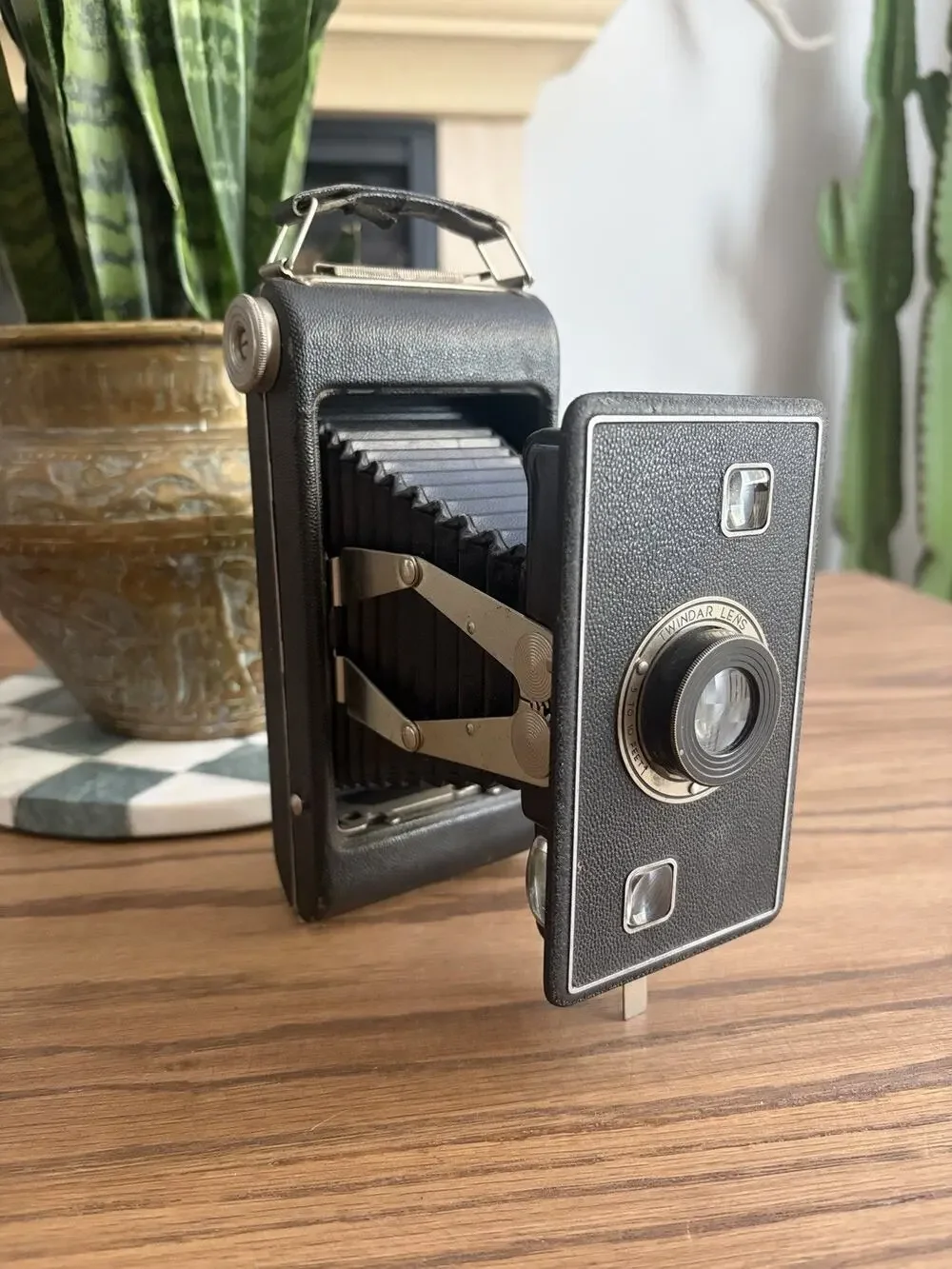 Antique Kodak Jiffy Six-16 Series II Vintage Folding Camera with Twindar Lens